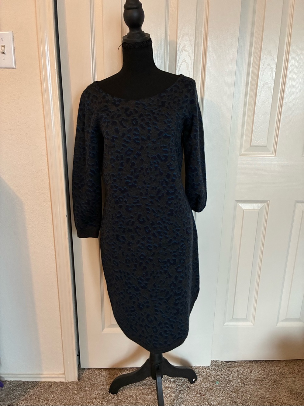 Wool Blend LOFT Navy Textured Long-Sleeve Sheath Dress Animal Print
